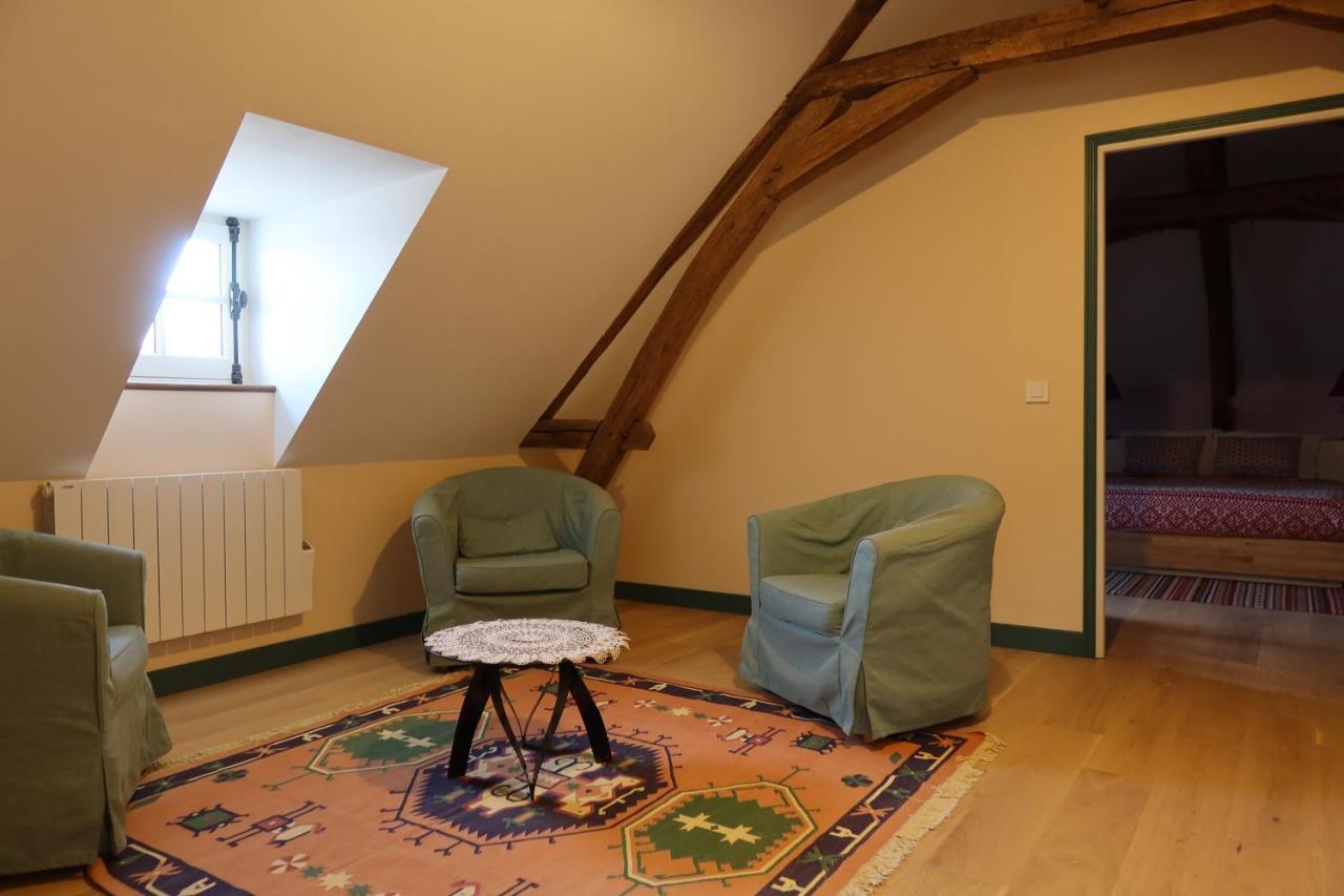 Pres Des Chateaux De La Loire Et Du Zoo De Beauval Cere-la-Ronde Luaran gambar